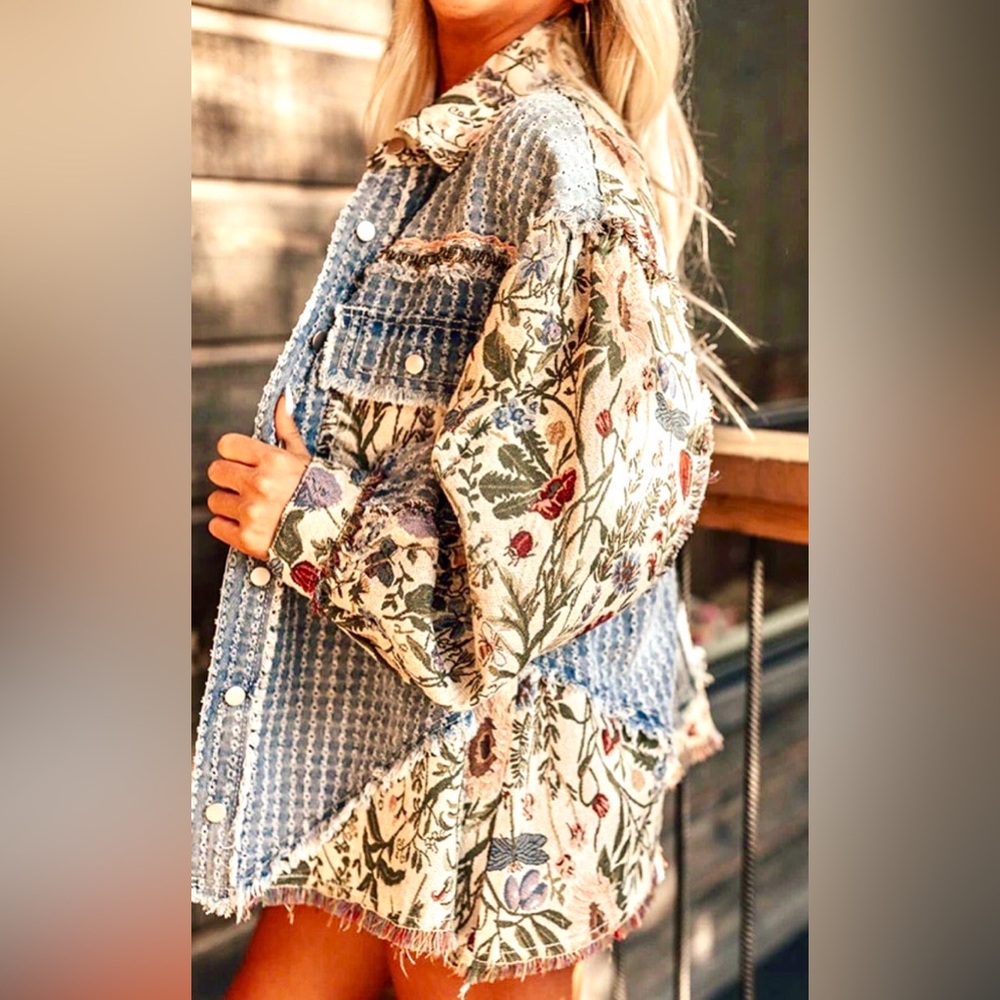 POL Blue Floral Jean Jacket - Picture 4 of 9